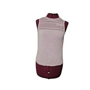 H&M Womens Top Size XS Lavender  Sleeveless Keyhole Back Crochet Front